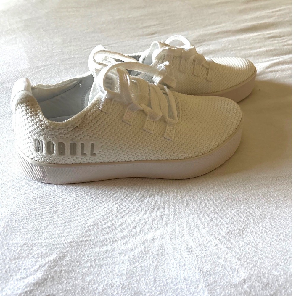 NWOB NOBULL Knit Court Sneaker Womens 7 White Minimalist Training Gym Clean Girl